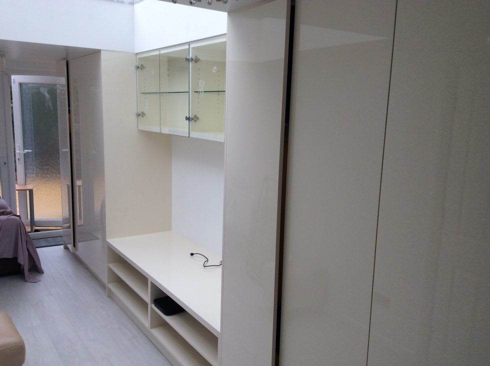 Bespoke furniture wardrobe - Bespoke way