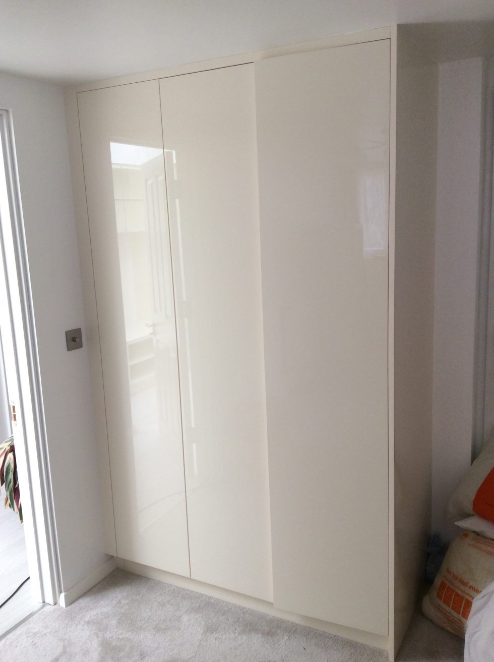 Bespoke furniture wardrobe - Bespoke way