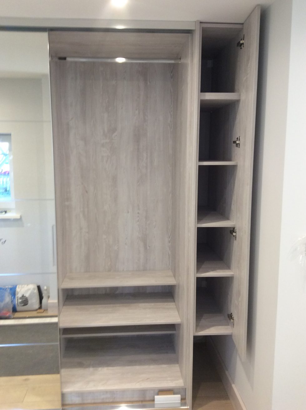Bespoke furniture wardrobe - Bespoke way