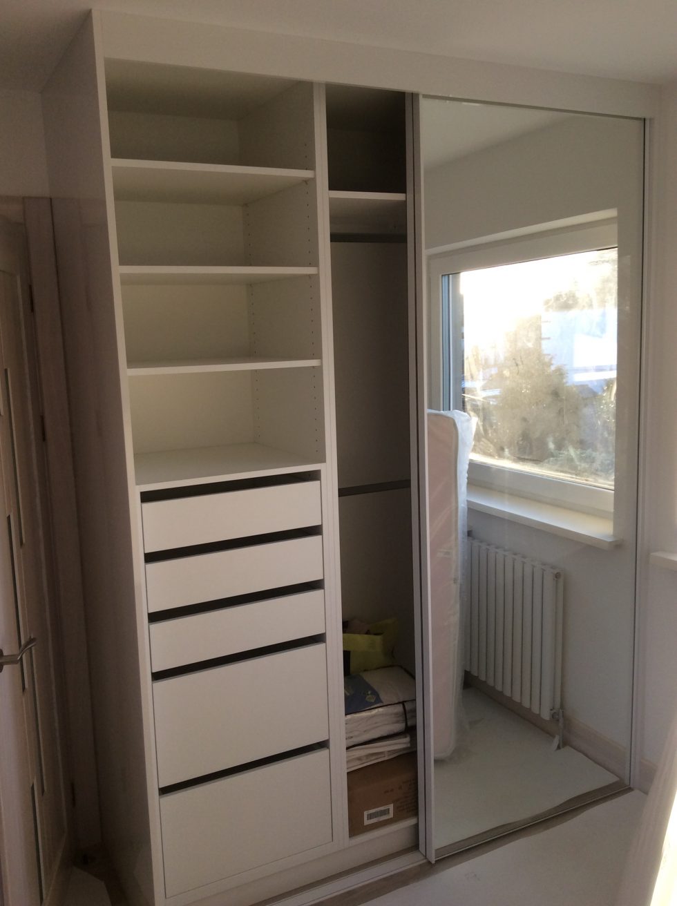Bespoke furniture wardrobe - Bespoke way